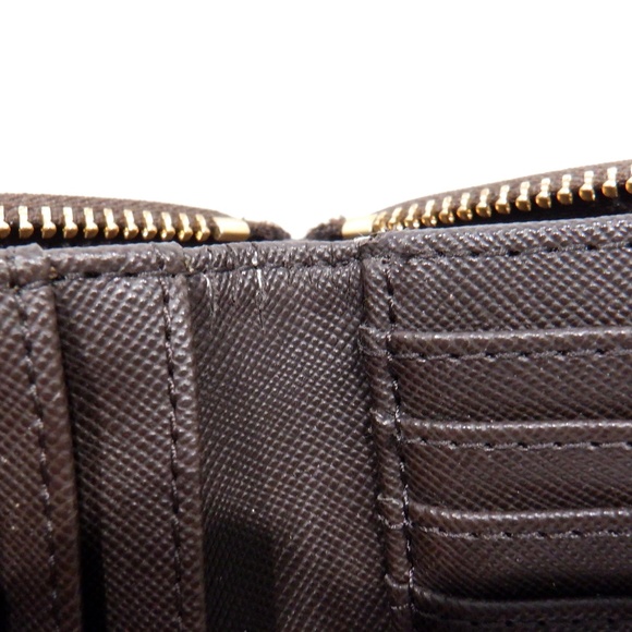 MICHAEL KORS Medium Zip Around Wallet - Picture 9 of 12